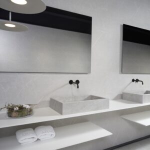 Aran White